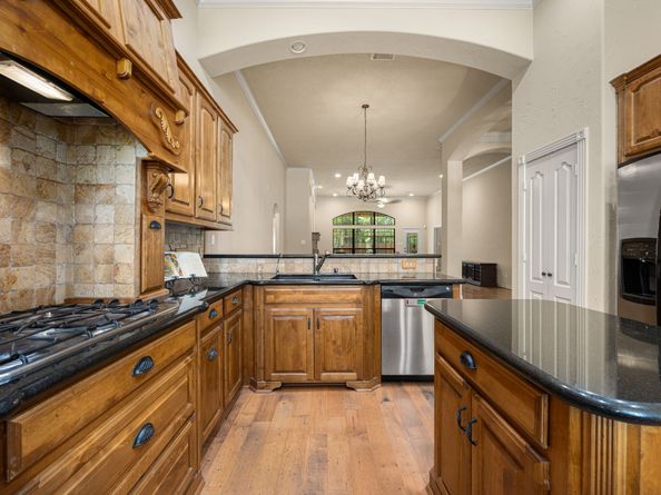 28618 Benders Crossing Drive, Spring TX 77386