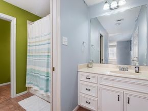 18922 Hikers Trail Drive, Humble TX 77346