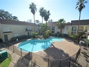 6200 W Tidwell Road 102, Houston TX 77092
