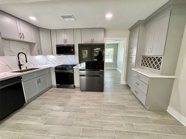 13331 Emporia Street, Houston TX 77015