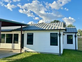 13331 Emporia Street, Houston TX 77015