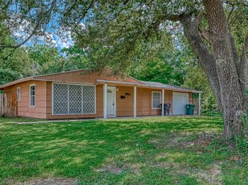 5962 Willow Glen Drive