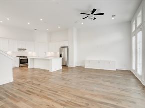 4407 Marina Street B, Houston TX 77007