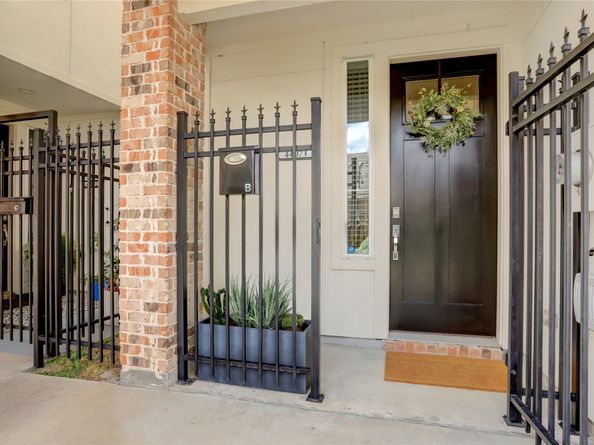 4407 Marina Street B, Houston TX 77007
