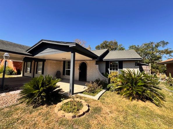 3503 Debeney Drive, Houston TX 77039