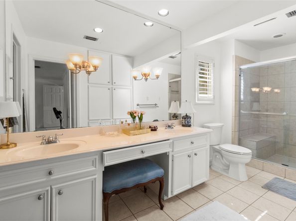 201 Vanderpool Lane 103, Houston TX 77024
