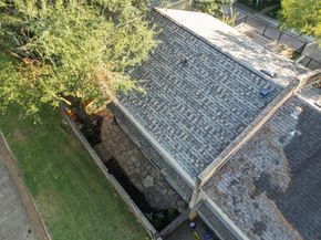 201 Vanderpool Lane 103, Houston TX 77024