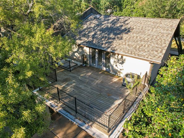201 Vanderpool Lane 103, Houston TX 77024