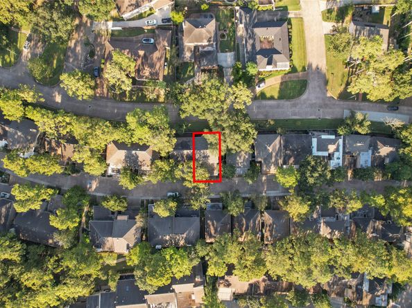 201 Vanderpool Lane 103, Houston TX 77024