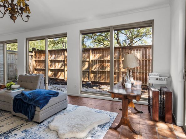201 Vanderpool Lane 103, Houston TX 77024
