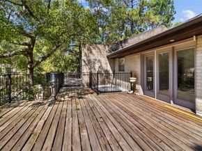 201 Vanderpool Lane 103, Houston TX 77024