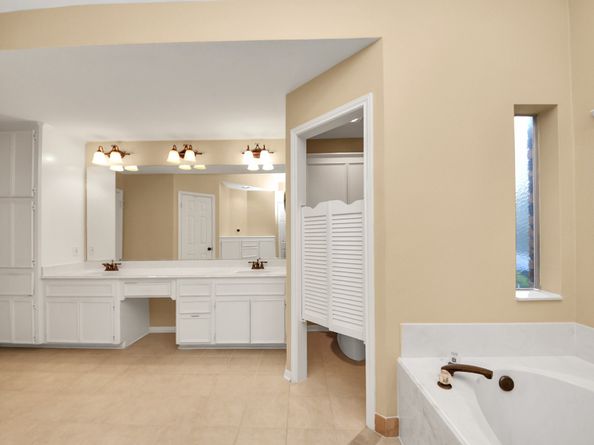 606 Fernglade Drive, Richmond TX 77406
