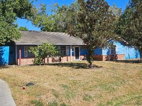 146 Hohldale Street, Houston TX 77022