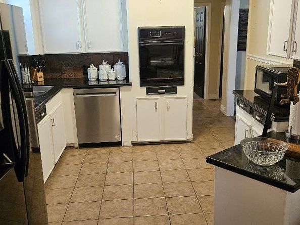 146 Hohldale Street, Houston TX 77022
