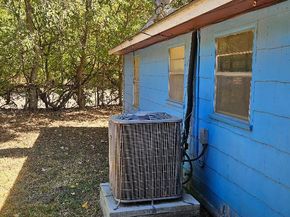 146 Hohldale Street, Houston TX 77022