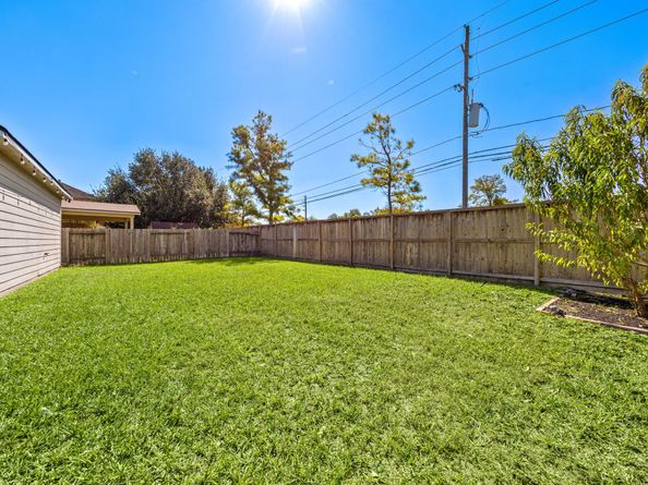 14319 Pipers Gap Court, Houston TX 77090