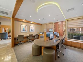 3505 Sage Road 1705, Houston TX 77056