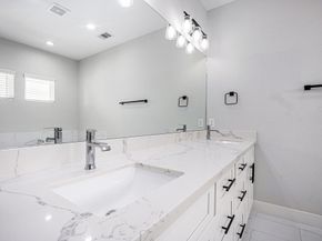 1315 Wycliffe Drive, Houston TX 77043