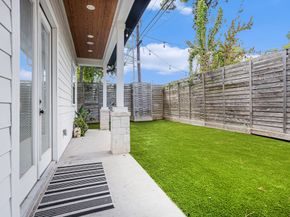 1315 Wycliffe Drive, Houston TX 77043