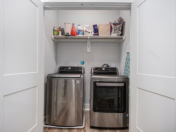 1315 Wycliffe Drive, Houston TX 77043