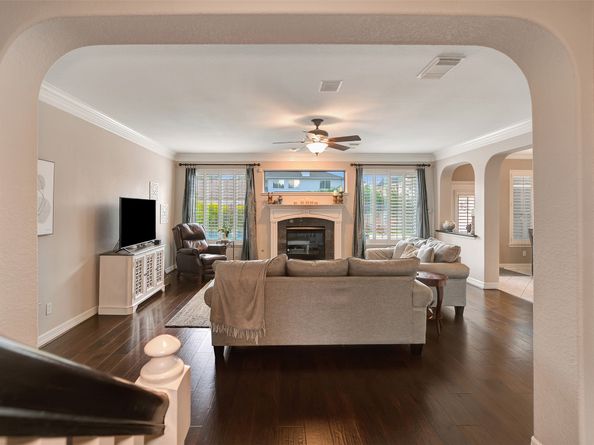 15918 Lake Loop Drive, Cypress TX 77433