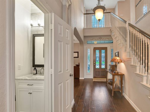 15918 Lake Loop Drive, Cypress TX 77433