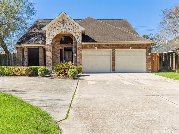 6203 Oak Bay Drive, Houston TX 77091