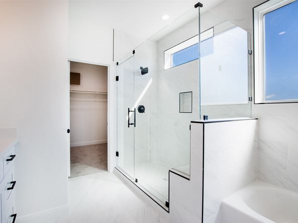 4008 Bennington Street, Houston TX 77016