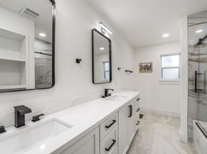 9306 Rosstown Way, Houston TX 77080