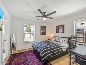 9306 Rosstown Way, Houston TX 77080