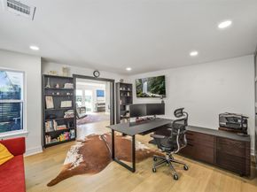 9306 Rosstown Way, Houston TX 77080