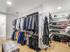 9306 Rosstown Way, Houston TX 77080