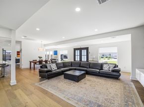 9306 Rosstown Way, Houston TX 77080