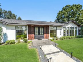 9306 Rosstown Way, Houston TX 77080