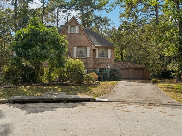 23 Twin Springs Place, The Woodlands TX 77381