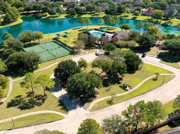 10215 Rockdale Bridge Court, Sugar Land TX 77498