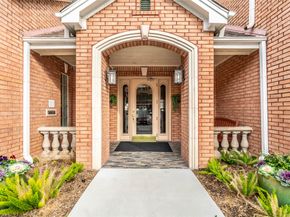 2111 Welch Street A232, Houston TX 77019