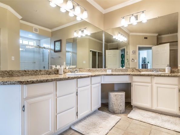 2111 Welch Street A232, Houston TX 77019