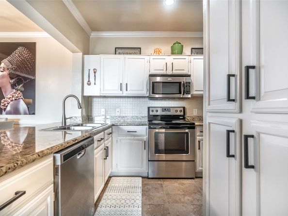 2111 Welch Street A232, Houston TX 77019