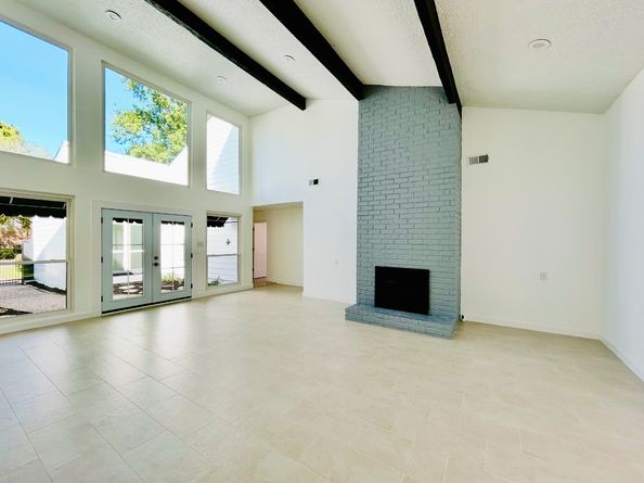 11923 Riverview Drive, Houston TX 77077