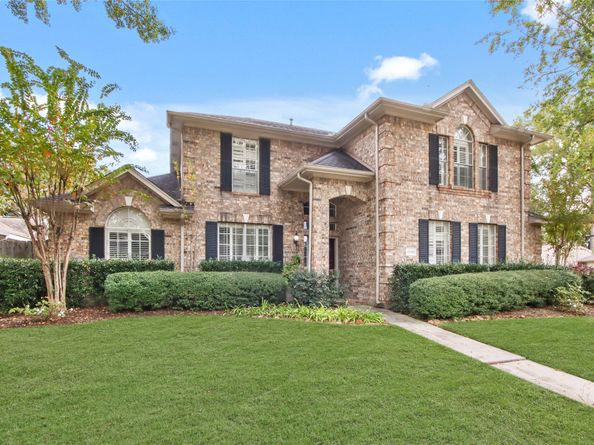15902 Timber Grove Court N, Tomball TX 77377