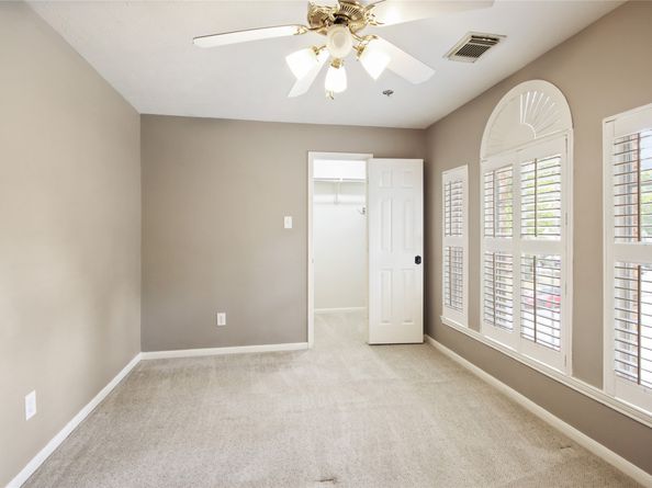 15902 Timber Grove Court N, Tomball TX 77377