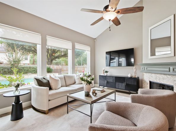 15902 Timber Grove Court N, Tomball TX 77377