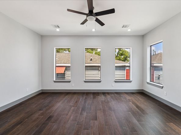 2323 Tuam Street, Houston TX 77004