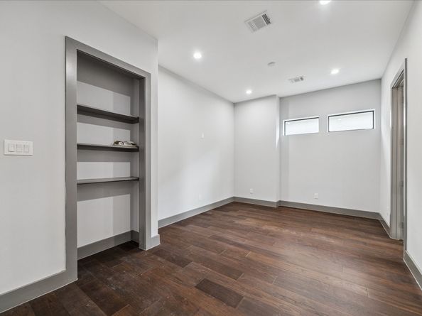 2323 Tuam Street, Houston TX 77004