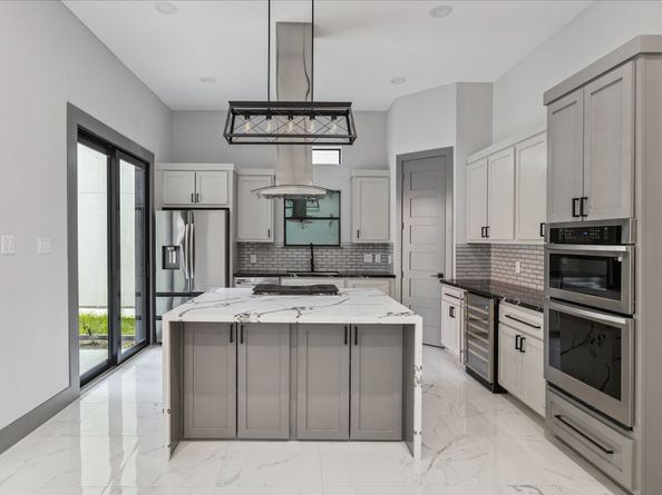 2323 Tuam Street, Houston TX 77004