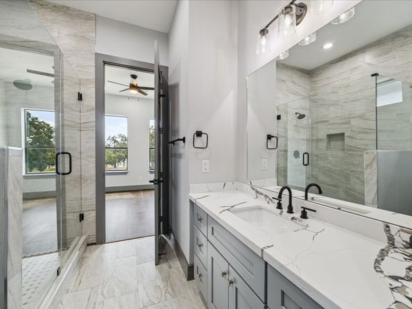 2323 Tuam Street, Houston TX 77004