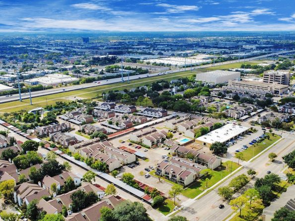 10075 Westpark Drive 42, Houston TX 77042