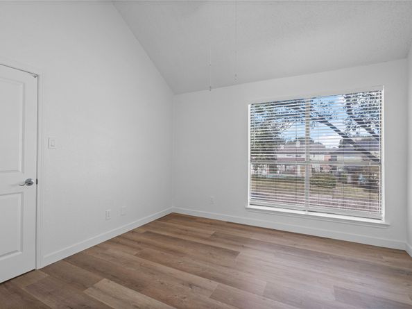 8231 Sands Point Drive 154, Houston TX 77036