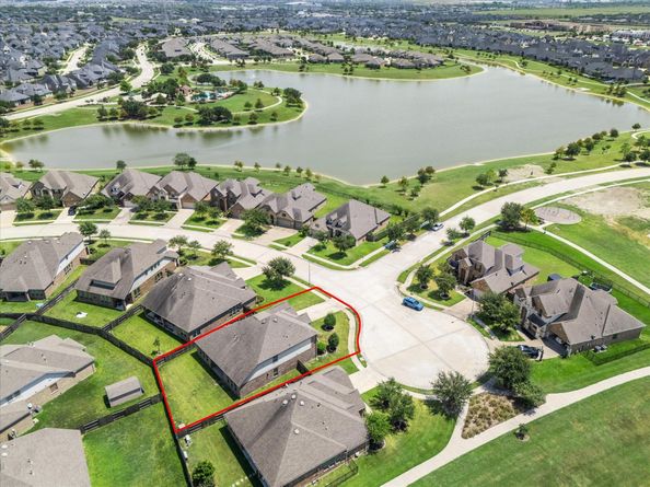 7814 Chinaberry Sky Lane, Richmond TX 77407